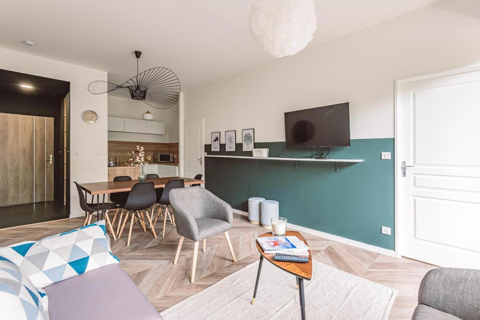 Henri Au Pied De La Cathedrale. Apartman Reims Kültér fotó